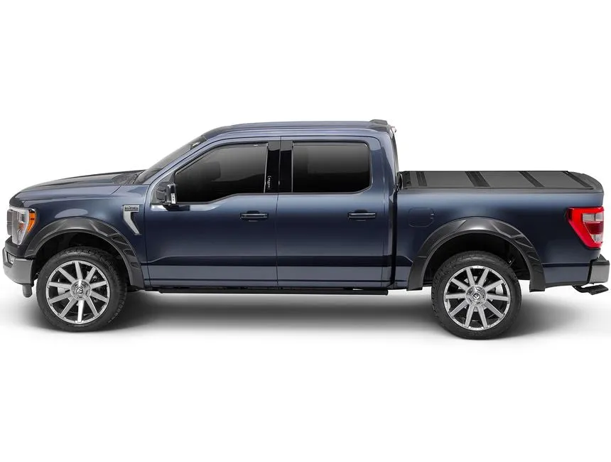 Extang Trifecta Endure ALX Tri-fold Tonneau Cover | 2024  Toyota Tacoma