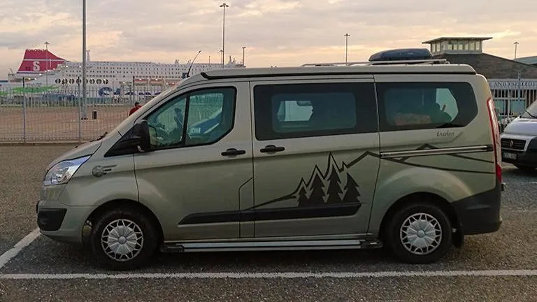 Stargaze Pop Up Elevating Roof for the Ford Transit Custom & all-new Volkswagen T7 Transporter from Spring 2024.