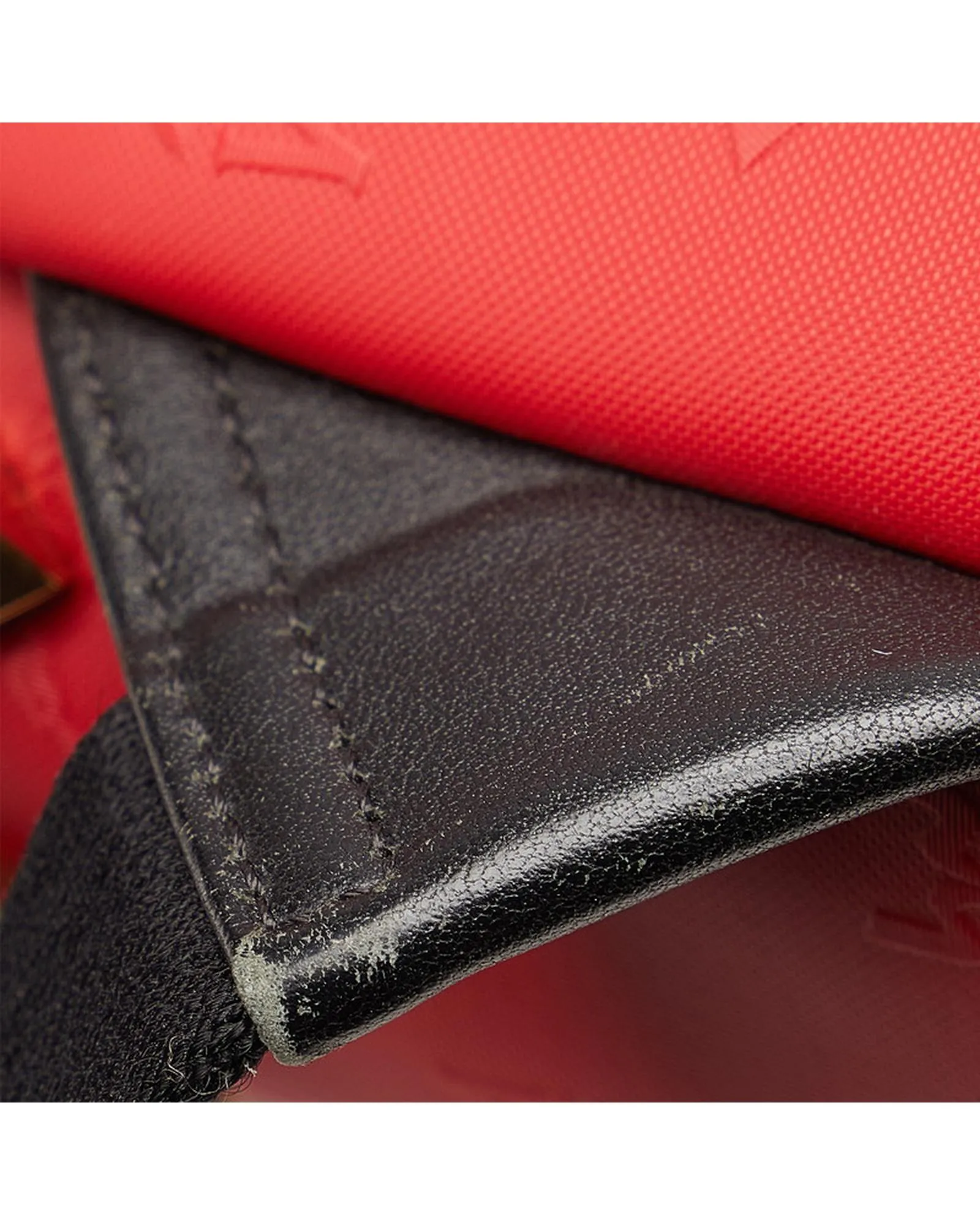 Visetos Backpack in Red