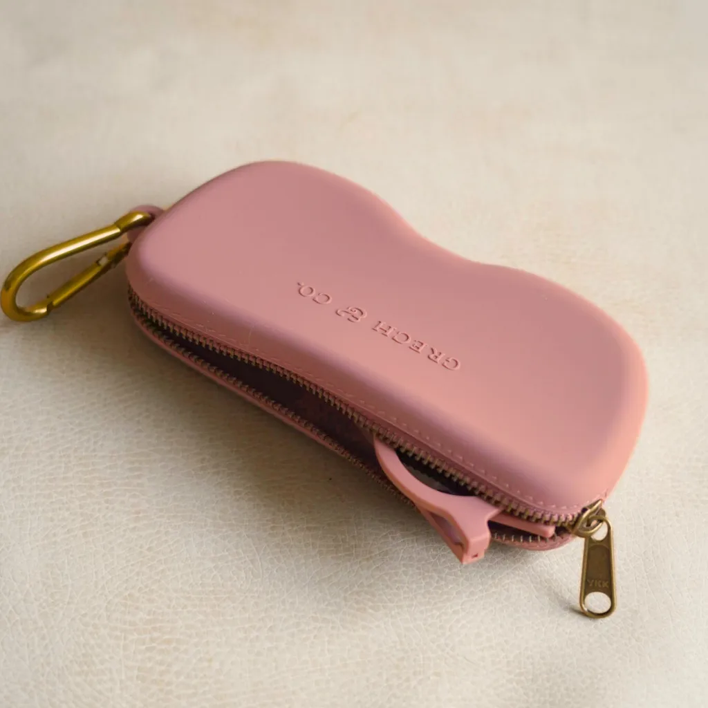Zip   Go Case | Soft Silicone | Heather Rose
